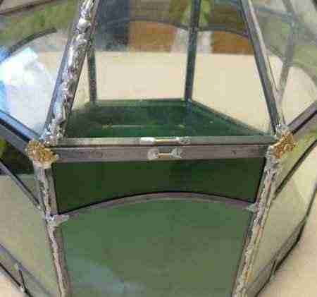 Stained Glass - Octagonal Terrarium alignment